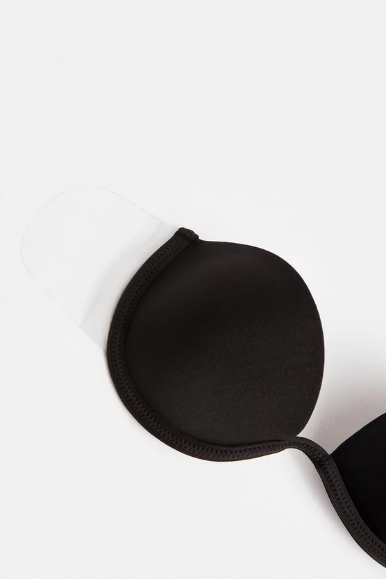 Flash Sale 🥰 Karen Millen Backless Stick On Underwired Bra 🤩 4 Flash Sale 🥰 Karen Millen Backless Stick On Underwired Bra 🤩 - Image 3