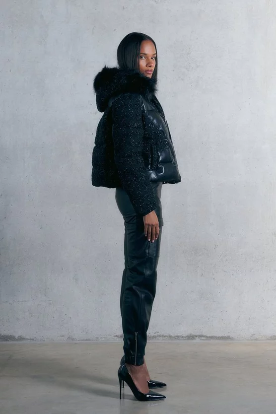 Buy ๐ฏ Karen Millen Contrast Pu Boucle Panelled Puffer Jacket - black ๐งจ 4 Buy ๐ฏ Karen Millen Contrast Pu Boucle Panelled Puffer Jacket - black ๐งจ - Image 2