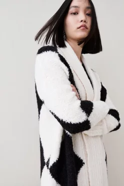 Promo 🌟 Karen Millen Intarsia Wool Mix Boucle Shawl Neck Cardigan - mono 👍 12 Promo 🌟 Karen Millen Intarsia Wool Mix Boucle Shawl Neck Cardigan - mono 👍 -Karen Millen Outlet store bkk03497 mono xl 4