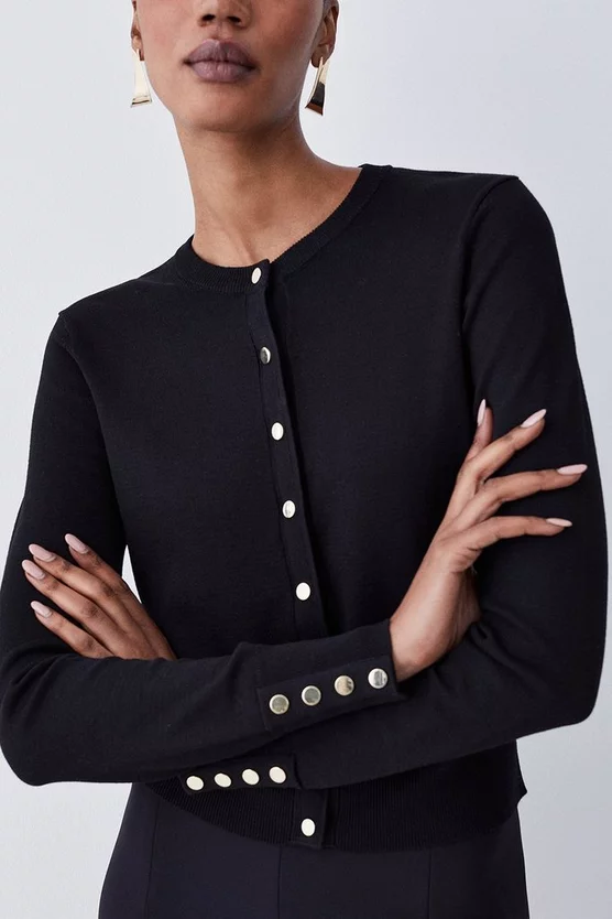 Budget ๐ Karen Millen Viscose Blend Knitted Crew Neck Cardigan โ๏ธ 4 Budget ๐ Karen Millen Viscose Blend Knitted Crew Neck Cardigan โ๏ธ - Image 2