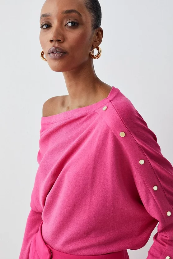 Hot Sale 👏 Karen Millen Viscose Blend Knitted Drape Shoulder Jumper ⌛ 4 Hot Sale 👏 Karen Millen Viscose Blend Knitted Drape Shoulder Jumper ⌛ - Image 2