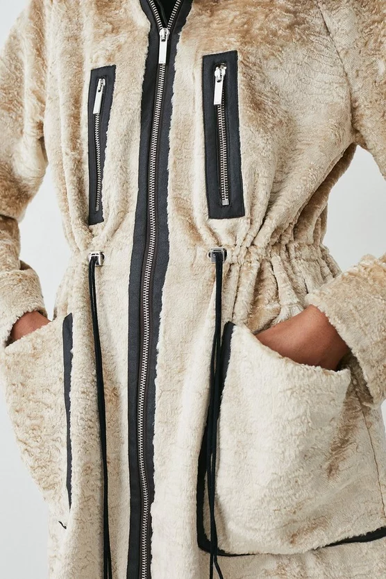 Wholesale ๐ Karen Millen Signature Faux Ponyskin Hooded Parka ๐งฅ Coat - cream ๐งจ 7 Wholesale ๐ Karen Millen Signature Faux Ponyskin Hooded Parka ๐งฅ Coat - cream ๐งจ - Image 6