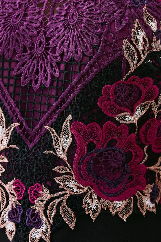 Discount 😍 Karen Millen Metallic Guipure Lace Mirrored Mini 👗 Dress - purple 🌟 8 Discount 😍 Karen Millen Metallic Guipure Lace Mirrored Mini 👗 Dress - purple 🌟 - Image 6