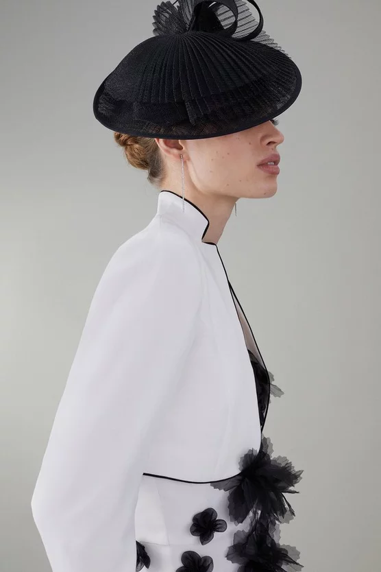 Hot Sale ๐งจ Karen Millen Petite Floral Applique Woven Cropped Blazer - mono โค๏ธ 4 Hot Sale ๐งจ Karen Millen Petite Floral Applique Woven Cropped Blazer - mono โค๏ธ - Image 2