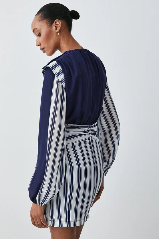 Brand new ❤️ Karen Millen Military Stripe Twist Detail Mini 👗 Dress - navy 👏 5 Brand new ❤️ Karen Millen Military Stripe Twist Detail Mini 👗 Dress - navy 👏 - Image 3