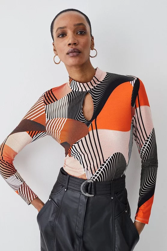 Best Sale ✨ Karen Millen Printed Long Sleeve Viscose Blend Keyhole Cut Out Jersey Top 🎉 3 Best Sale ✨ Karen Millen Printed Long Sleeve Viscose Blend Keyhole Cut Out Jersey Top 🎉
