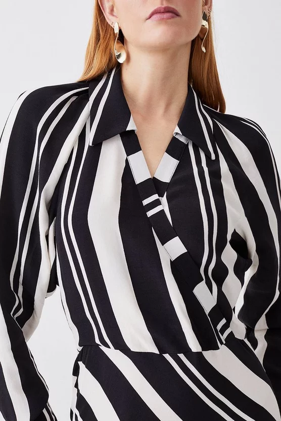 Best deal ✔️ Karen Millen Mixed Stripe Collared Batwing Midi 👗 Dress - mono 👏 4 Best deal ✔️ Karen Millen Mixed Stripe Collared Batwing Midi 👗 Dress - mono 👏 - Image 2