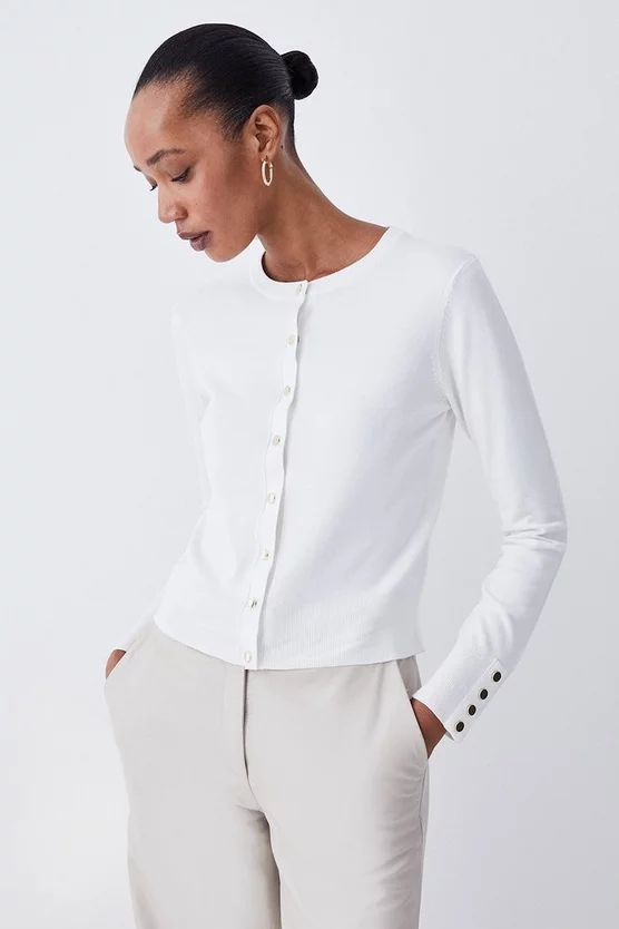 Budget ๐ Karen Millen Viscose Blend Knitted Crew Neck Cardigan โ๏ธ 8 Budget ๐ Karen Millen Viscose Blend Knitted Crew Neck Cardigan โ๏ธ - Image 6